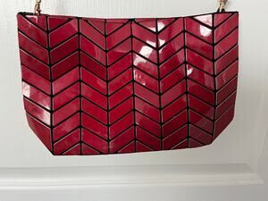 Emilio Pepe Italy Red Chevron Handbag Gold Chain Strap Statement Purse